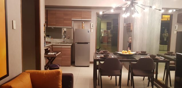 2 bedroom condominium unit for sale in roxas boulevard pasay near