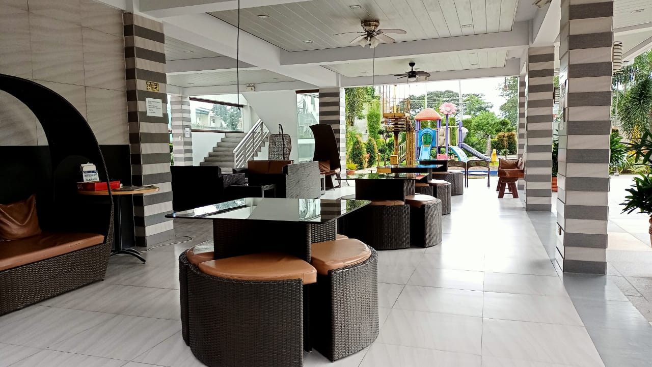 FOR SALE Fully Furnished Studio Unit Pacific Coast Residences BF Las Pinas