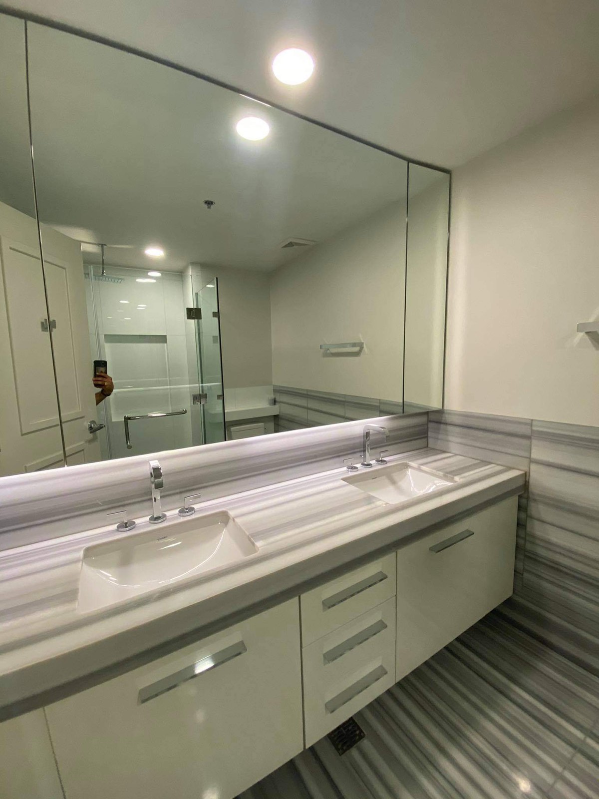 For Sale: Brand New Unit Condo Located At Proscenium Makati By Rockwell