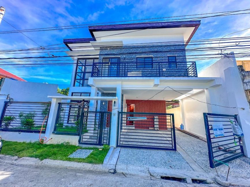 BF Resort Village - House and Lot in Las Piñas