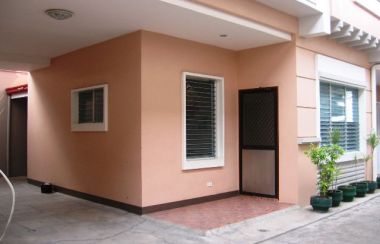 4 Bedrooms Apartment Semi Furnished In Mabolo